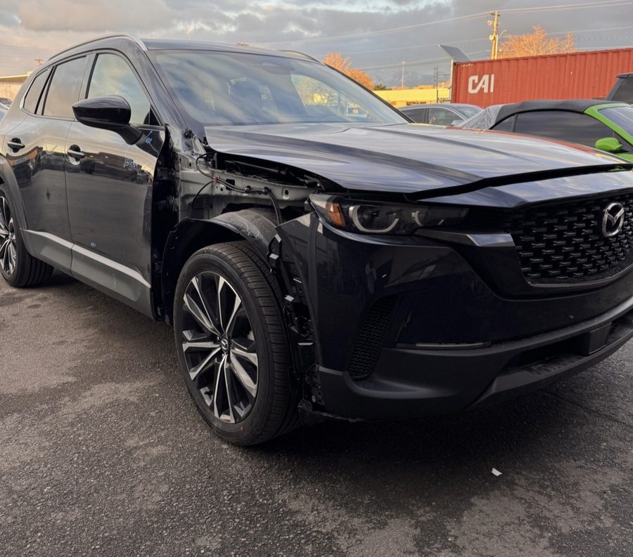 Mazda CX-60 — damaged